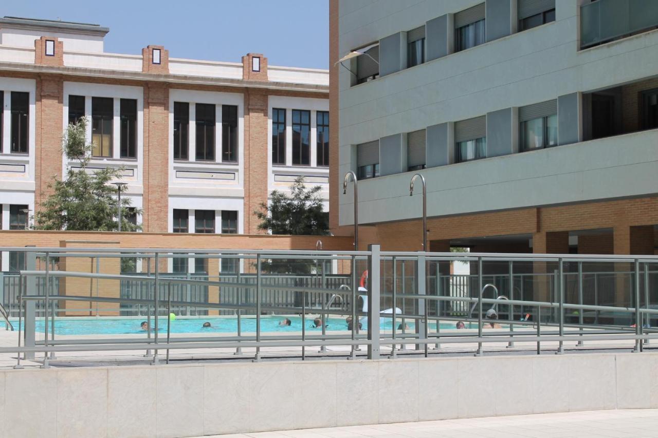 Junto Al Mar Apartment Malaga Exterior photo